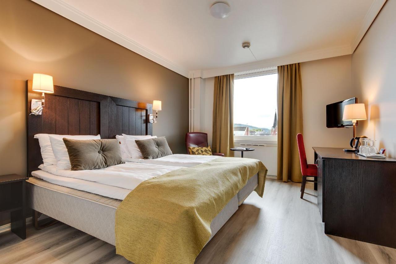 Hotell Vic Порсґрунн Екстер'єр фото