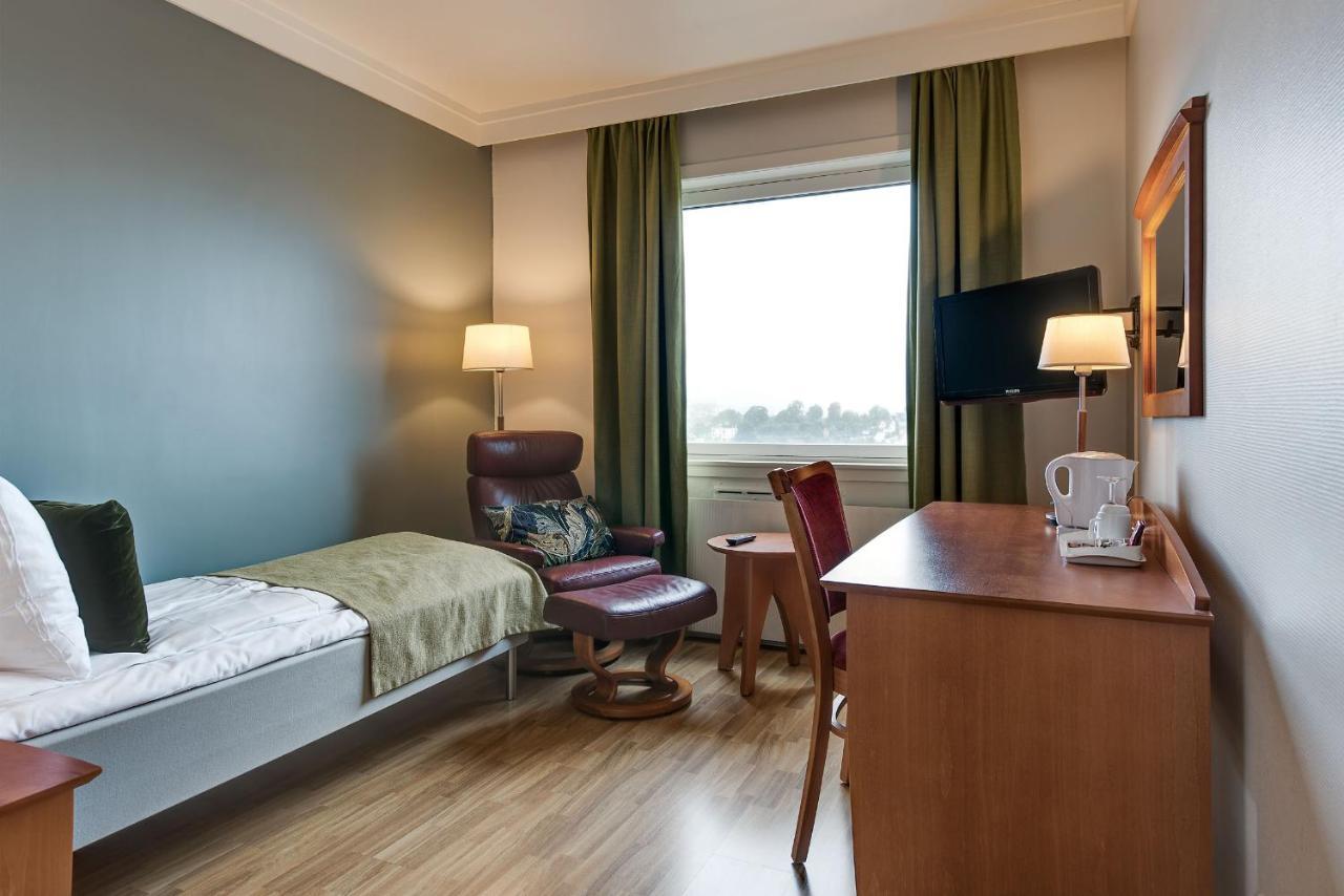 Hotell Vic Порсґрунн Екстер'єр фото