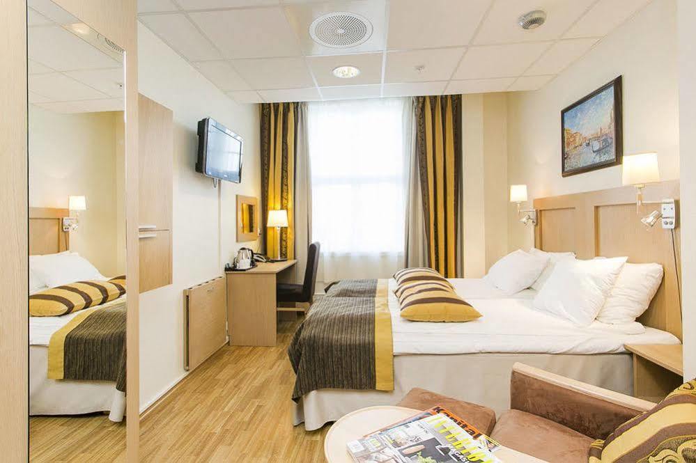 Hotell Vic Порсґрунн Екстер'єр фото