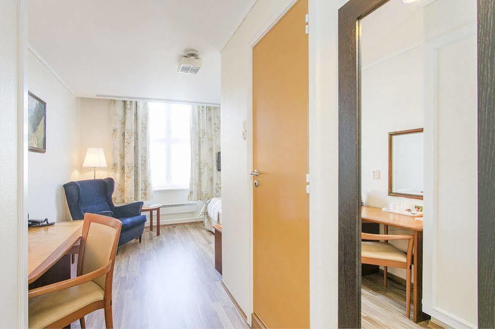 Hotell Vic Порсґрунн Екстер'єр фото