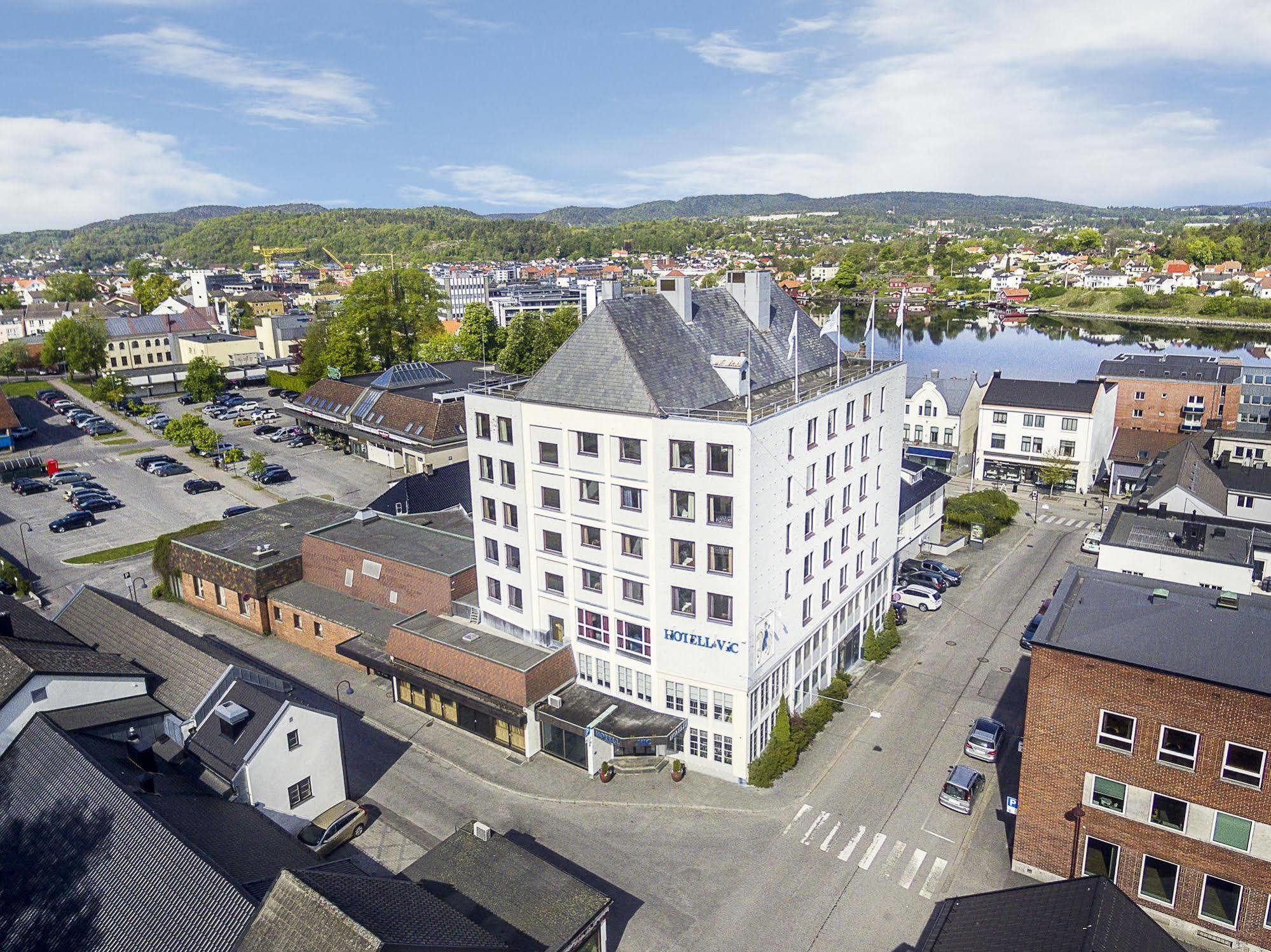Hotell Vic Порсґрунн Екстер'єр фото